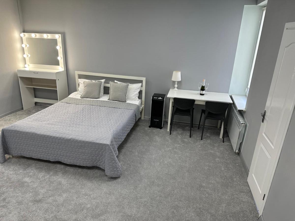P2B Hostel & Bar Киев Экстерьер фото